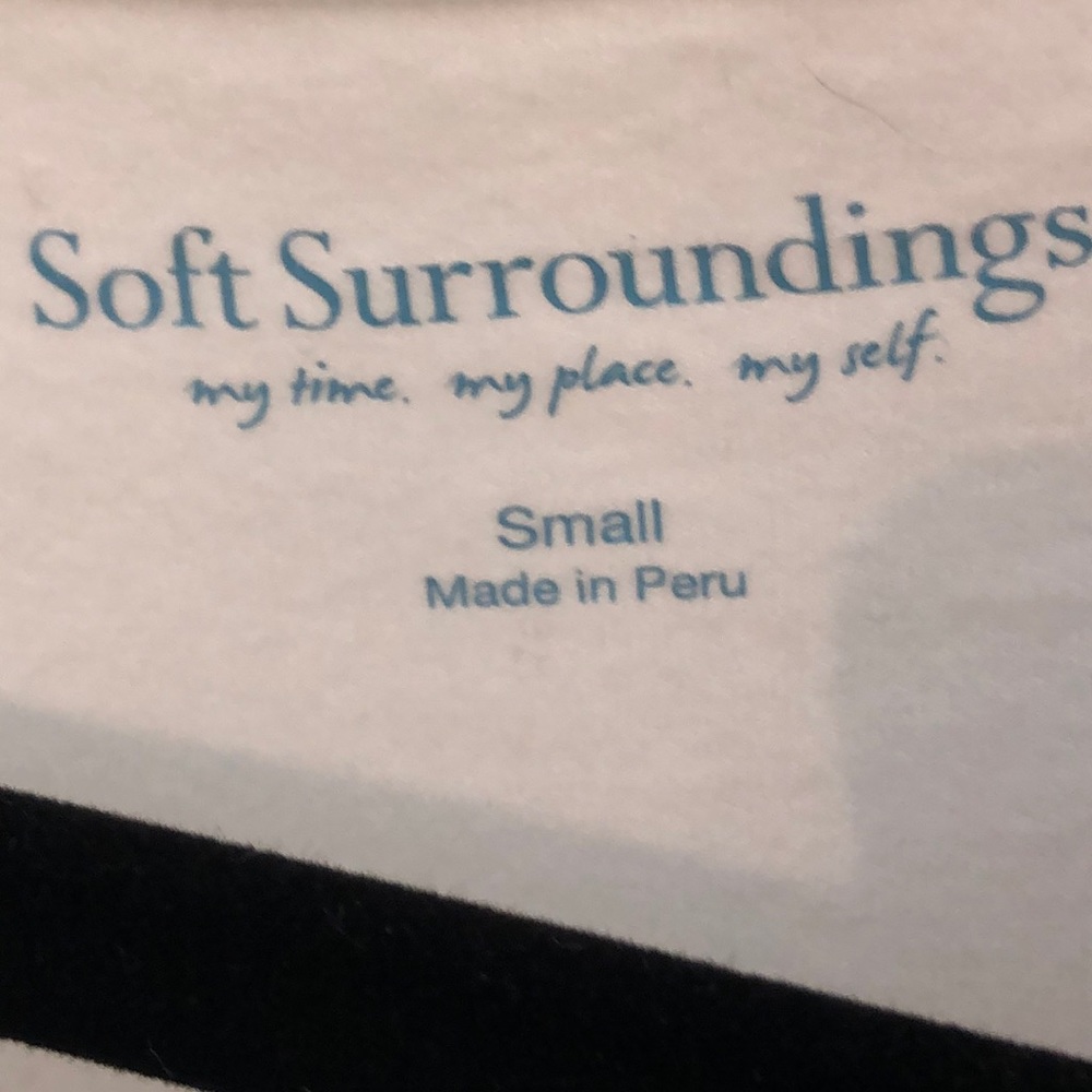 Soft Surroundings Basic White Top Small - image 3